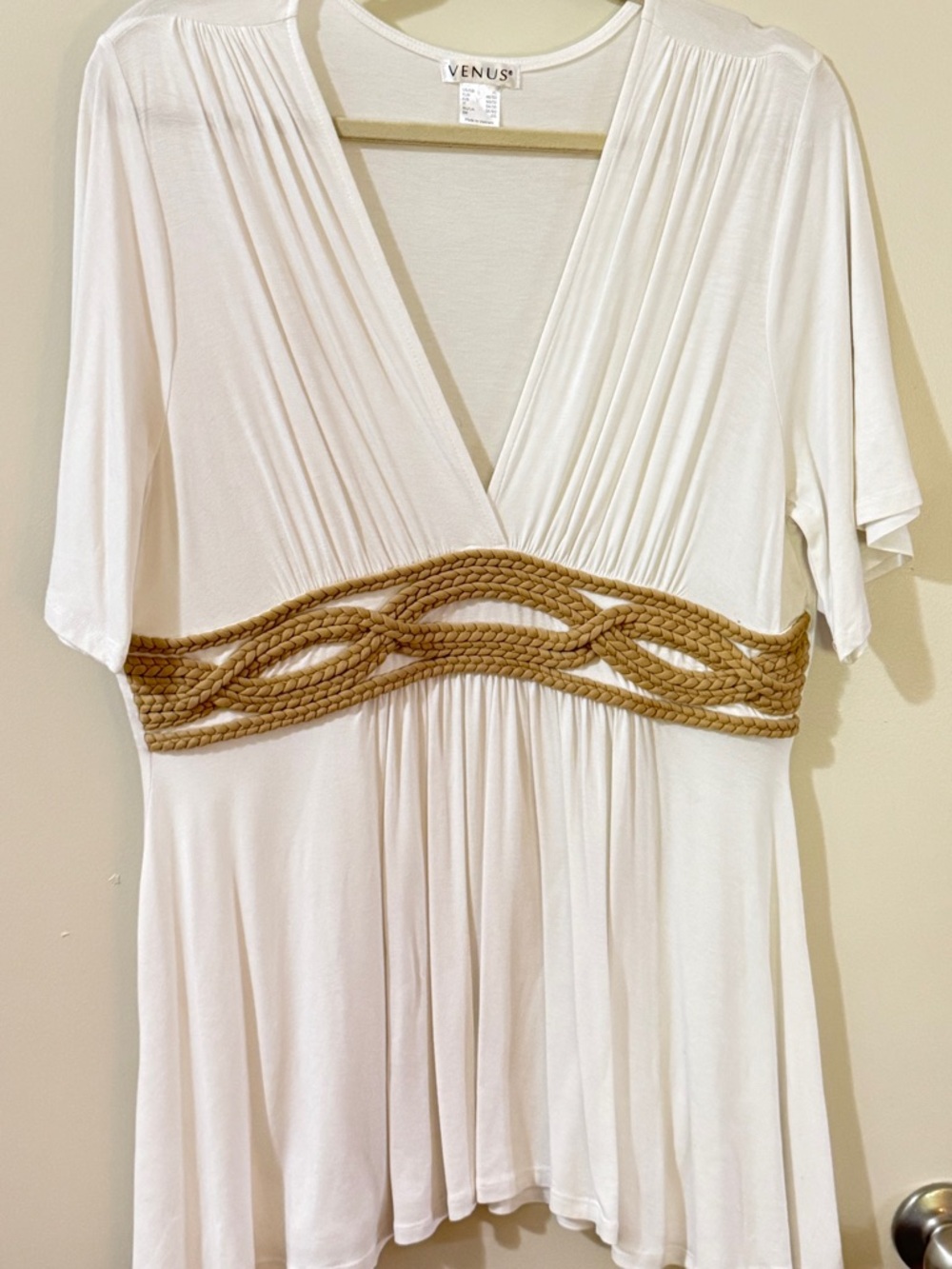NWOT VENUS Top with rope trim